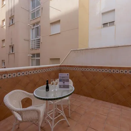 Céntrico Sibarys-3 Apartamento *