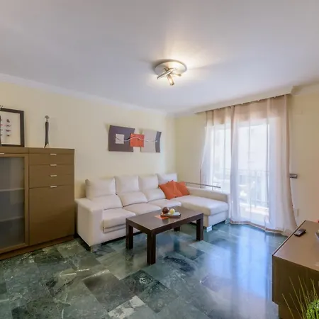 Céntrico Sibarys-3 Apartamento